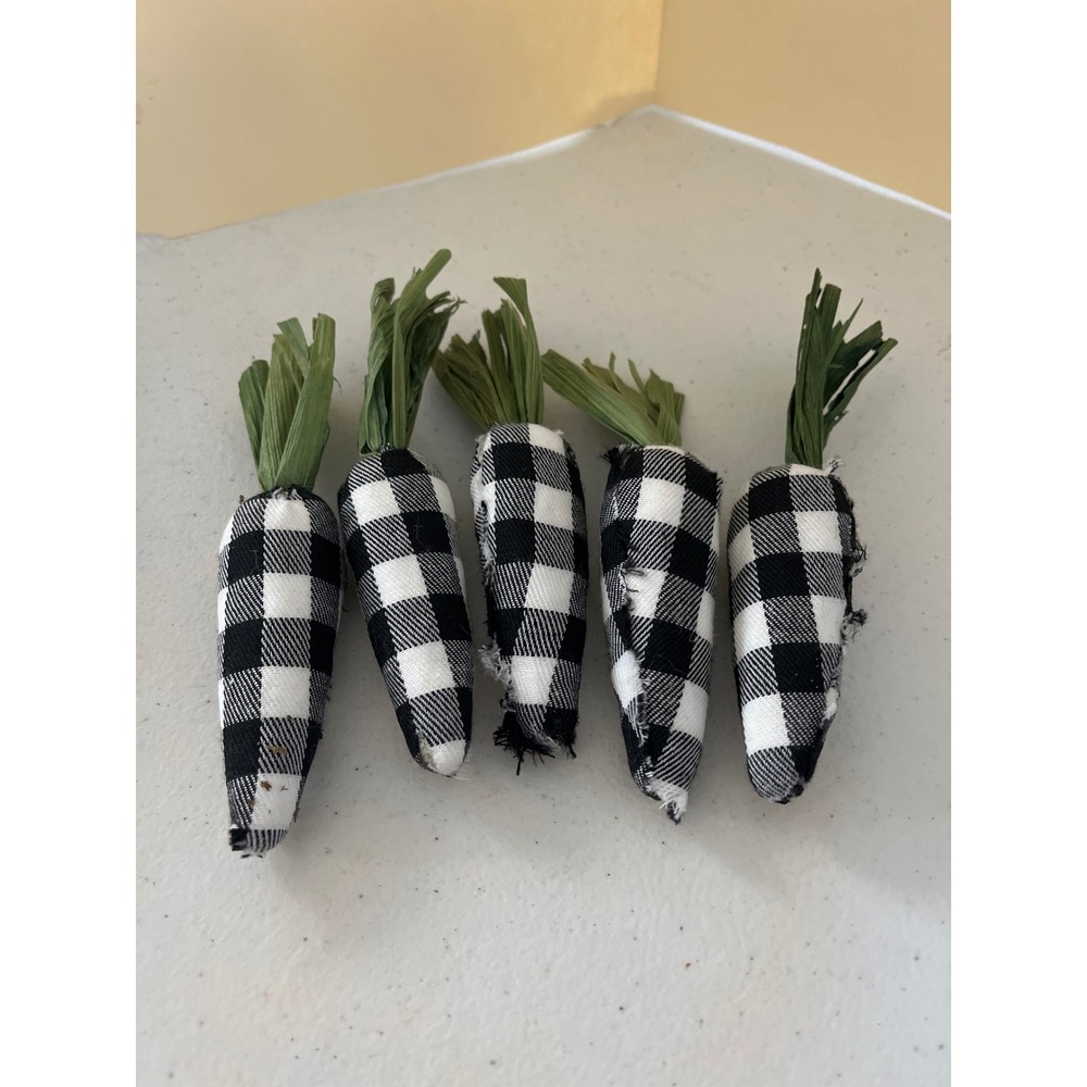 5pc Black White Buffalo Plaid Fabric Carrots Farmhouse Easter Spring Decor